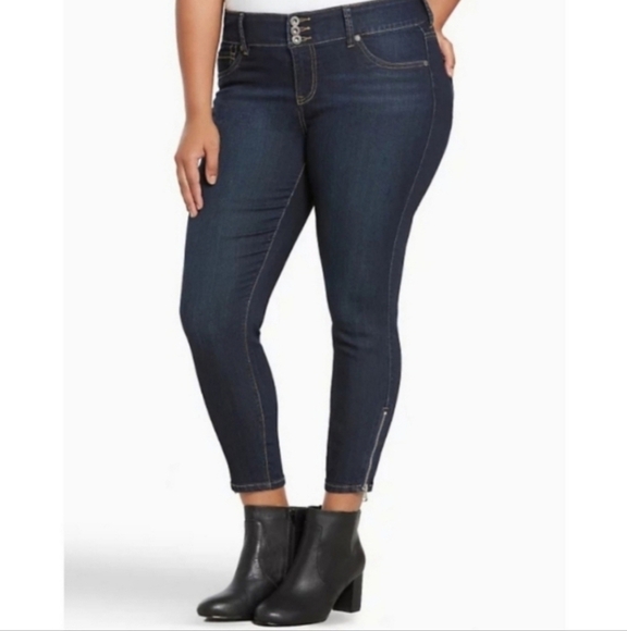 TORRID STILETTO ZIP JEGGINGS - DARK WASH 18t - Picture 1 of 7